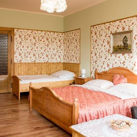 Ria Apartment Vyhlidka Карловы Вары Экстерьер фото